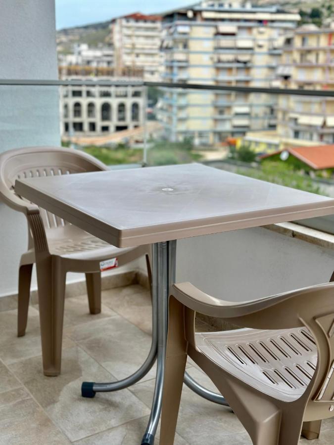 Azura Saranda Terraces Apt المظهر الخارجي الصورة