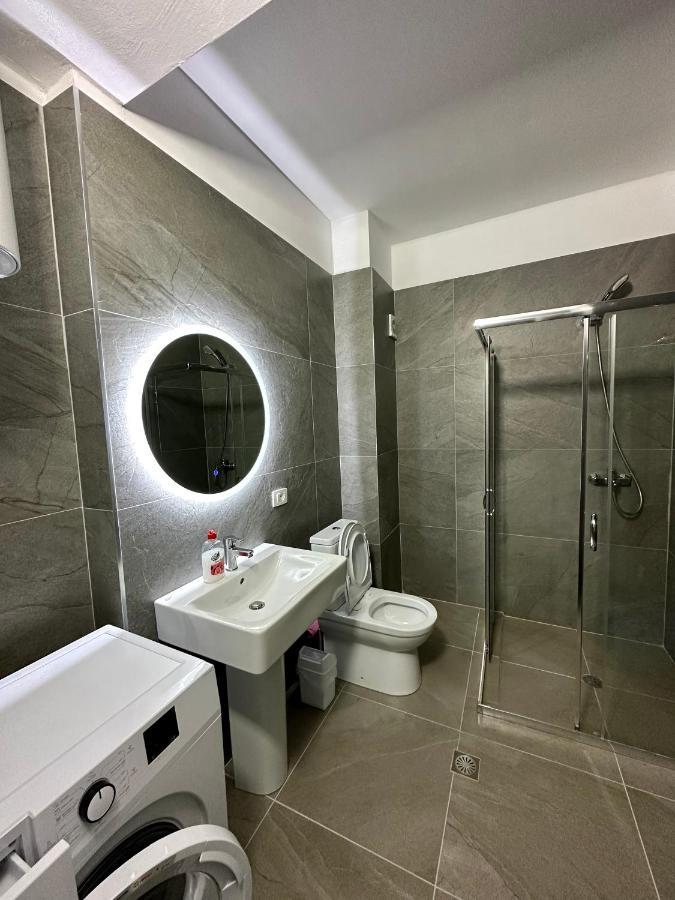 Azura Saranda Terraces Apt المظهر الخارجي الصورة