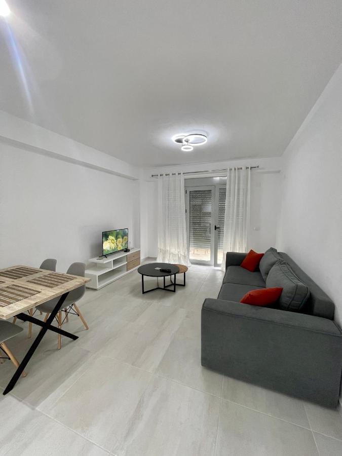 Azura Saranda Terraces Apt المظهر الخارجي الصورة